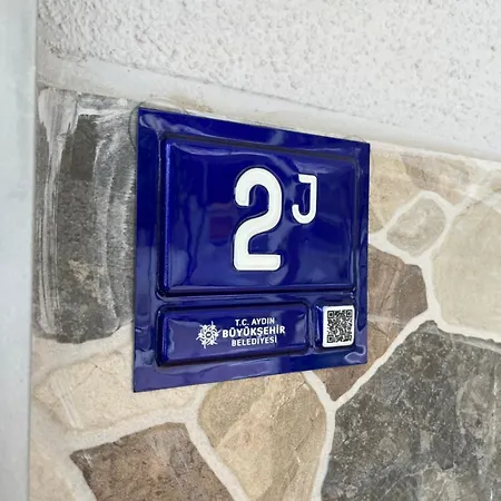 Sisi's - 쿠사다시