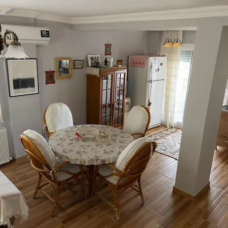 Sisi's - 펜션 쿠사다시