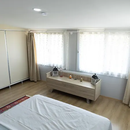 Sisi's - 쿠사다시