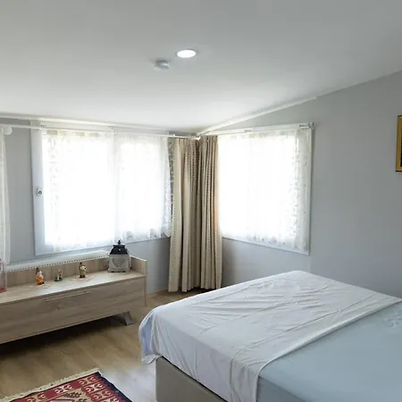 Sisi's - 쿠사다시